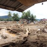 bencana-banjir-bandang-di-tapanuli-selatan-1764324341822_169.jpeg