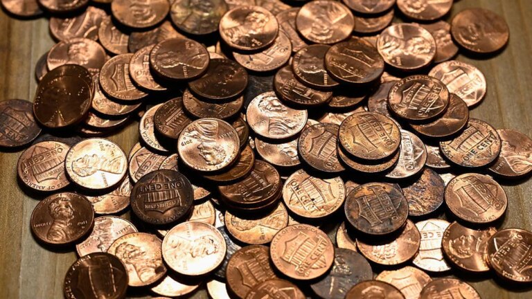 pennies-gettyimages-2246547222.jpg