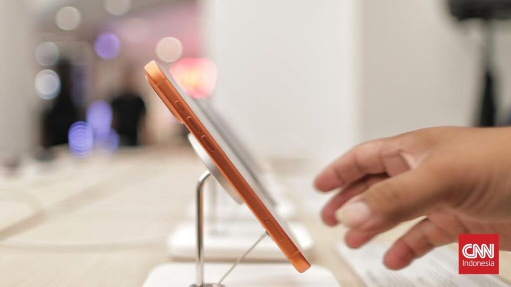 resmi-iphone-17-series-mulai-bisa-dibeli-di-indonesia-1760687729213_169.jpeg