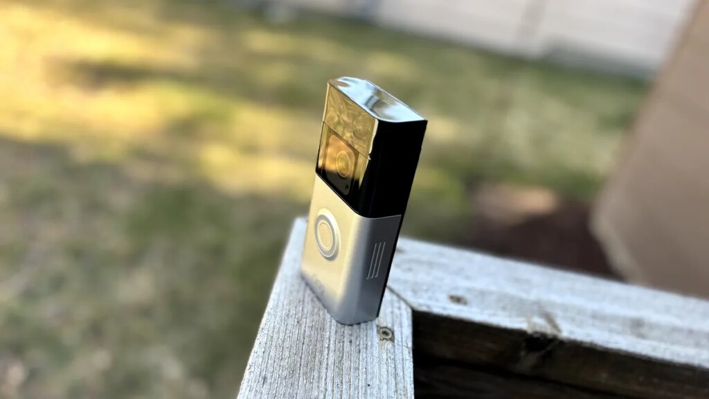 ring-battery-doorbell-pro-on-fence.jpg