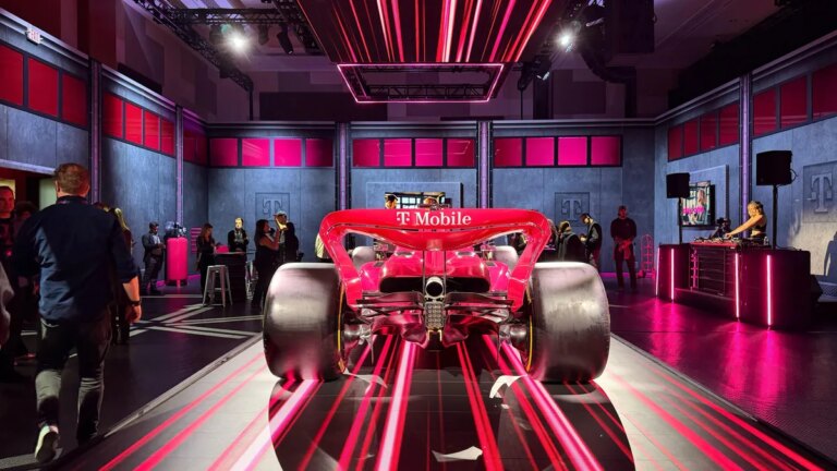 t-mobile-f1-car.jpg
