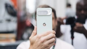 google-pixel-10-pro-xl-fold-review-cnet-lanxon-60.jpg