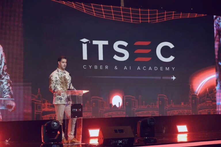 itsec-asia-tutup-2025-dengan-agresif-ai-jadi-senjata-utama-akademi-siber-jadi-kunci-gvw.jpeg