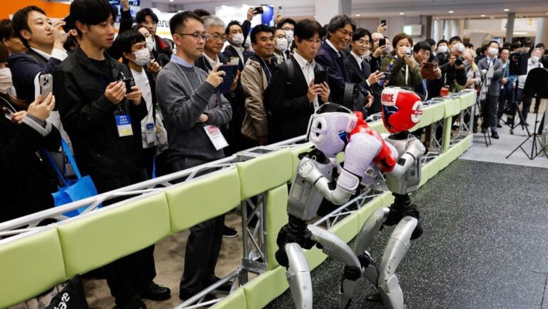 melihat-pameran-robot-jepang-1764757271982_169.jpeg