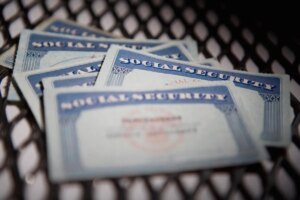 social-security-cards-104145260.jpg