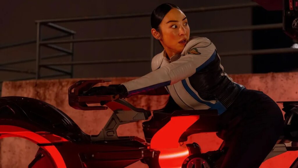 tron-ares-greta-lee.jpg