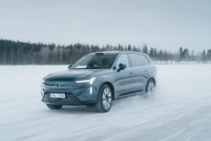 volvo-winter-testing-14.jpg