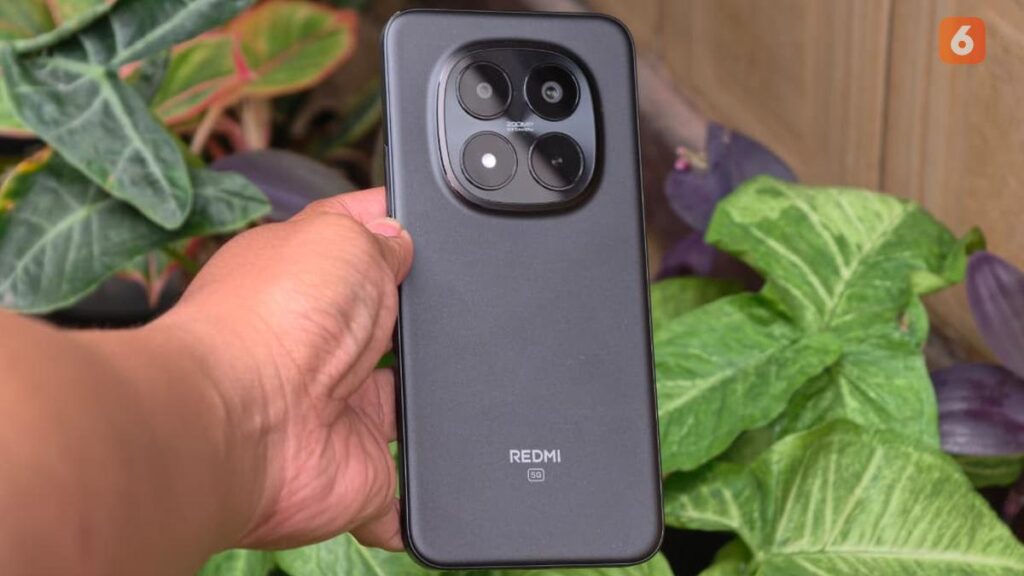 062462200_1768448014-Potret_sisi_belakang_bodi_Redmi_Note_15_Pro___3_.jpeg