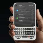 blackberry-clicks-communicator-dengan-keyboard-fisik-diluncurkan-wjf.jpg