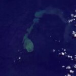 nasa-laporkan-gunung-berapi-bawah-laut-teraktif-di-dunia-keluarkan-gelembung-ciu.jpg