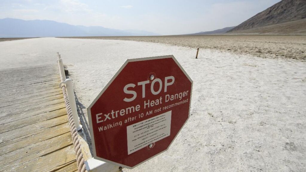 suhu-ekstrem-death-valley-capai-54-derajat-celcius-3_169.jpeg