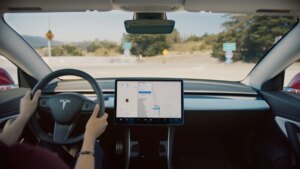 tesla-autopilot-1.jpg